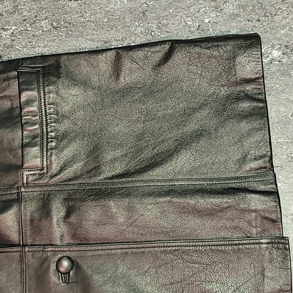 Vintage. Preston & York. Like-new. Genuine Leather long-coat. Women's size XL - Picture 8 of 16